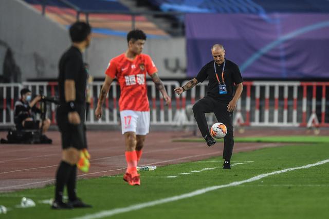 9月18日18时20分 中国男篮迎战日本争夺亚运决赛席位
